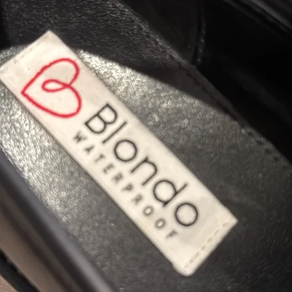 Blondo Black Leather Loafers - Picture 7 of 12